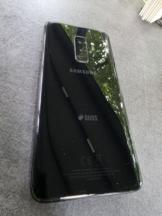 Samsung s9+plus.
