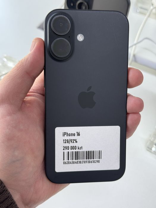 Айфон 16 128гб 92%