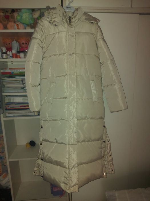 Продам новую куртку.