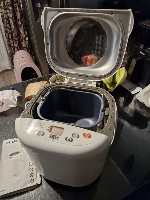 Aparat de facut pâine