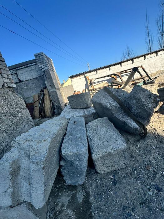 Продам жби блоки,плити,ригел