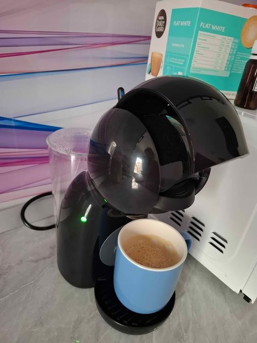 Aparat de cafea dolce gusto