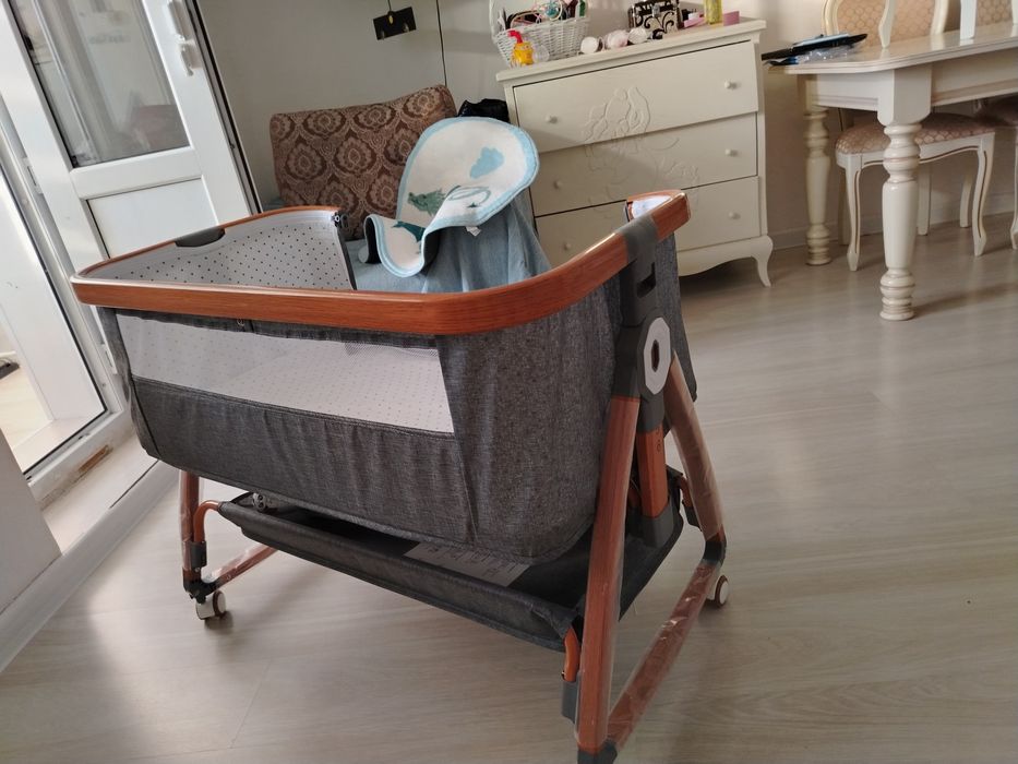 Продам детскую кровать люлька