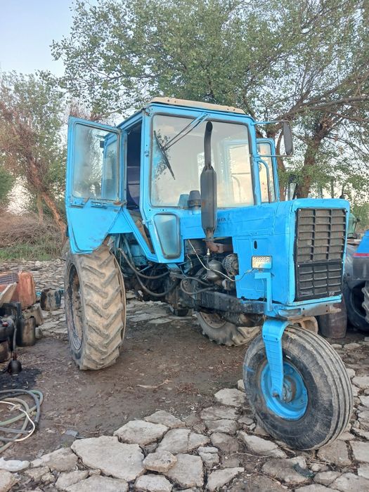 Mtz 80 x sotiladi