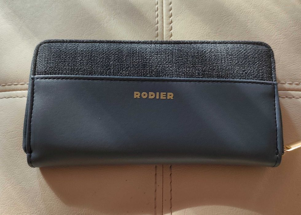 Дамски портфейл Rodier