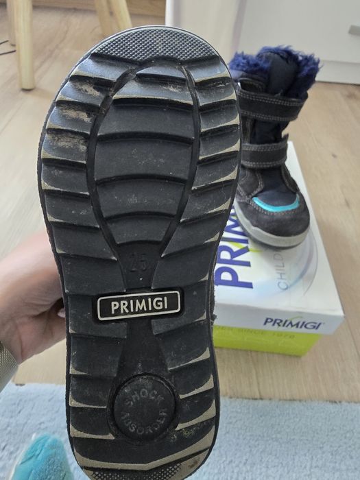 Двтски ботуши Primigi 25