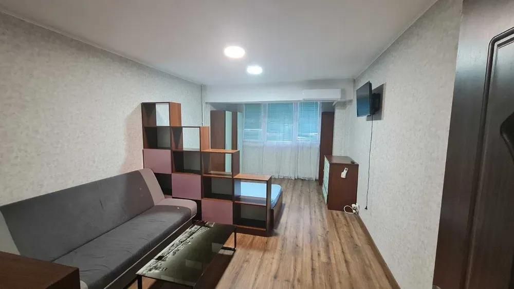 Дава се под наем Тристаен апартамент в Бургас, Братя Миладинови - 75 кв.м за 478.38 € - Снимка #4