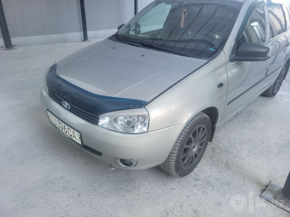 Продаётся машина Лада Калина