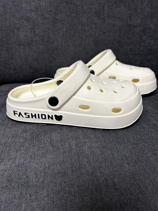 Papuci medicali marimea 36