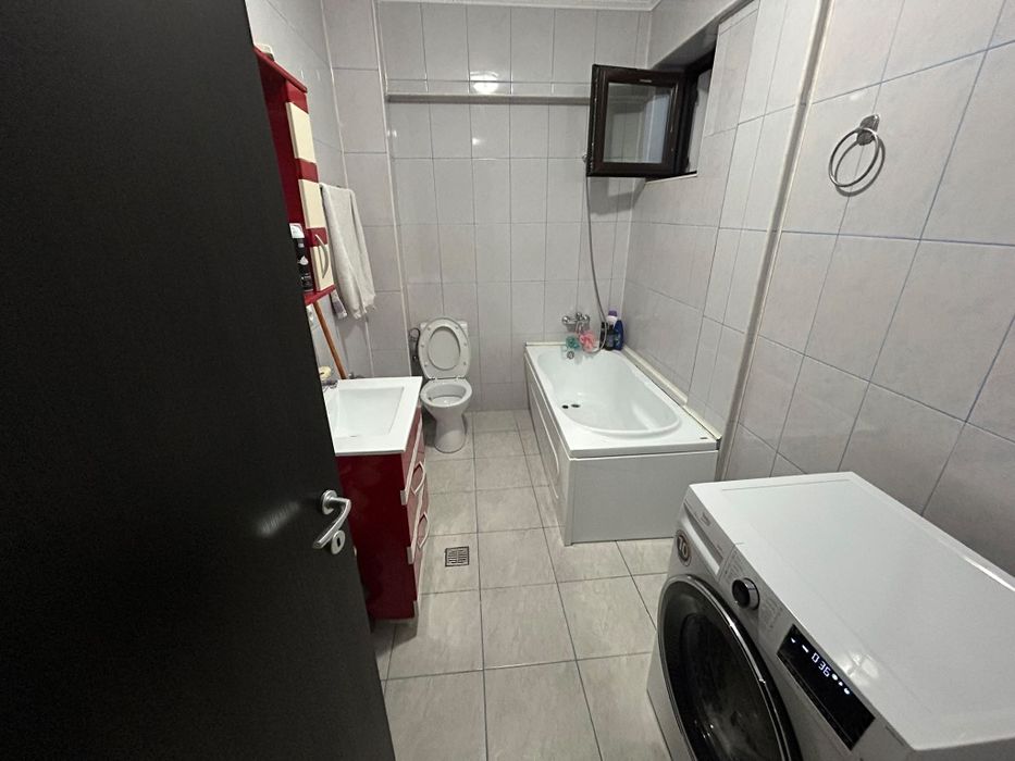 De închiriat apartament cu 2 camere