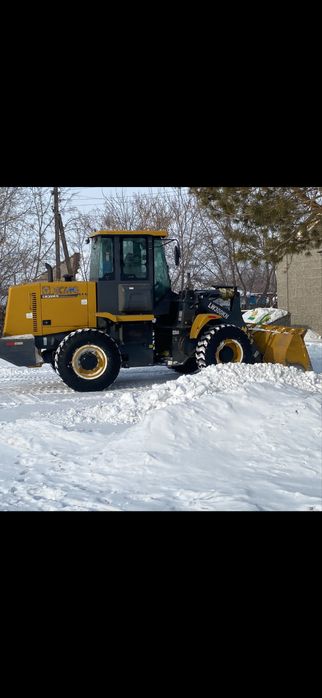 Услуги фронтального погрузчика .