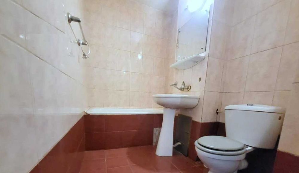 Spatiu comercial - birouri zona centrala - primarie