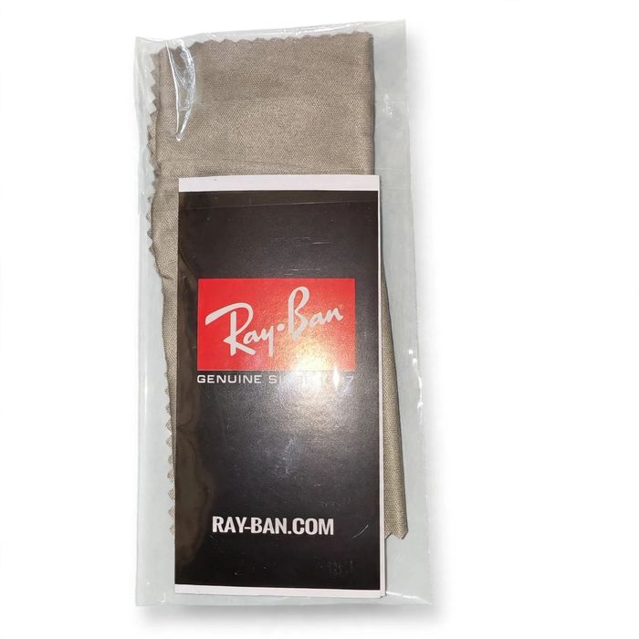 Ray-Ban Scuderia Ferrari RB8313-M F009/6G - Original, Made in Italy
Mărime 61-13-140