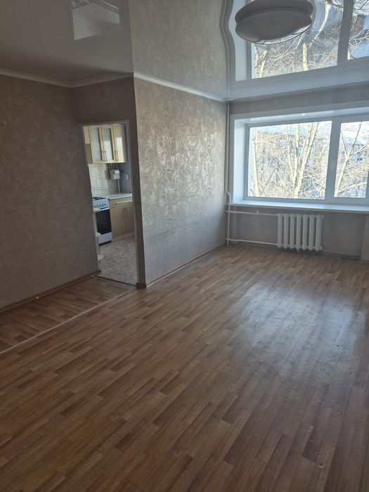 Продается однокомнатная в районе уюта