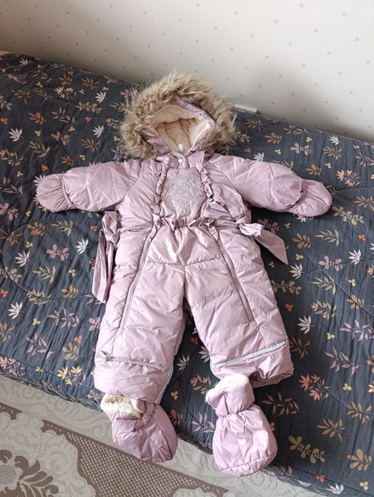 Продам детский комбинезон.