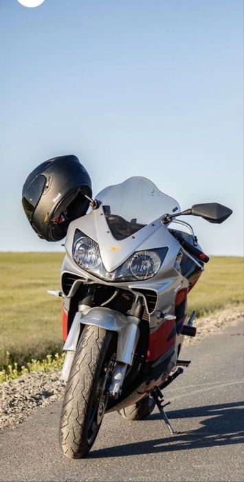 Vand honda cbr f4i