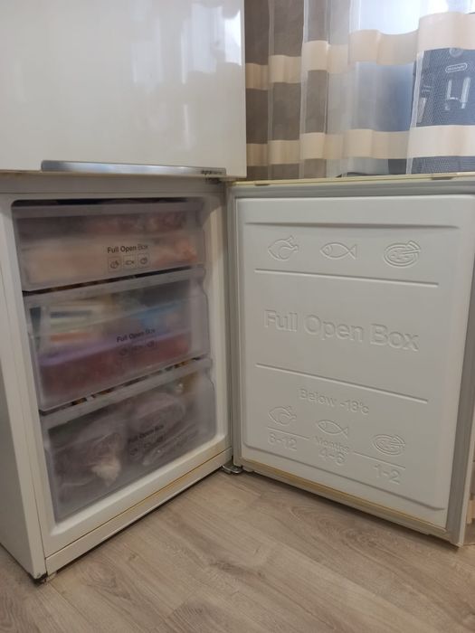 Samsung холодильник