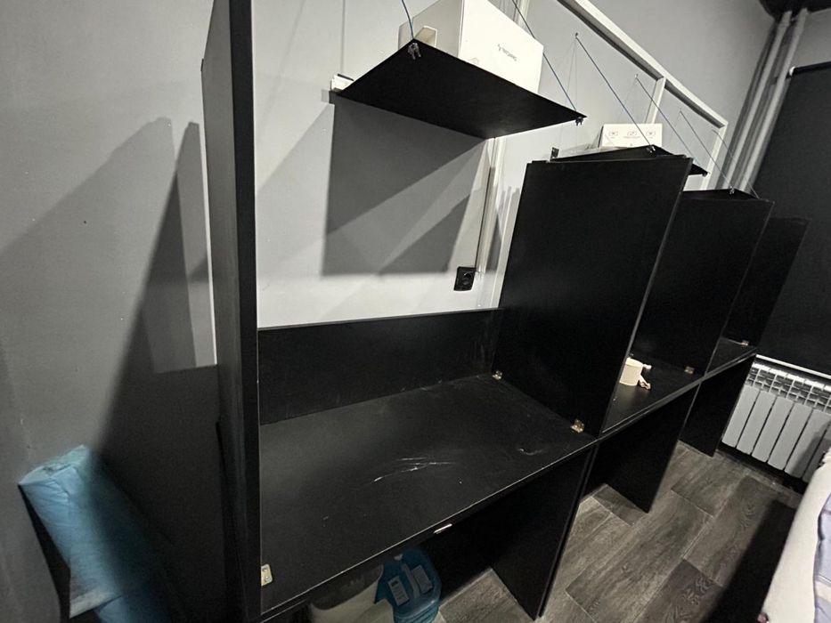 Продаю писменные столы