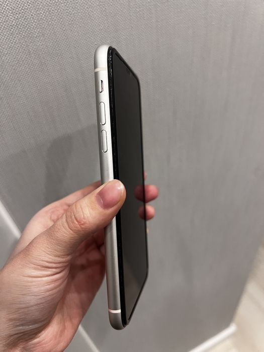 Iphone 11 64GB белый