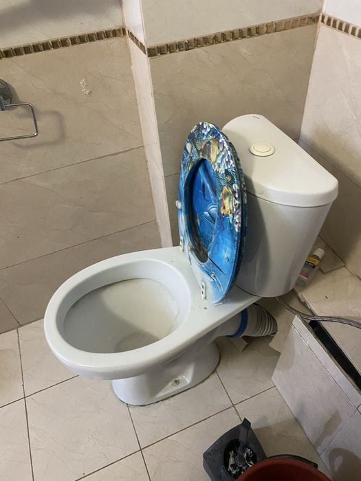 Унитаз  бу продается