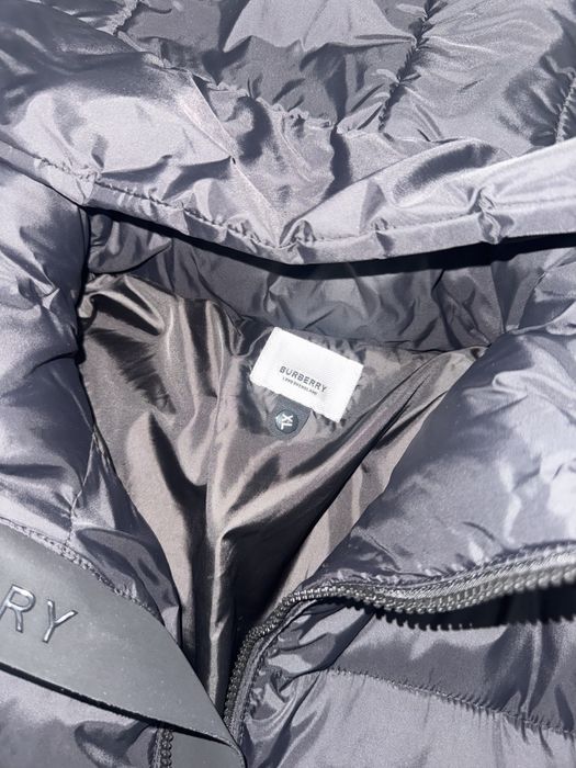 Куртка Burberry новая