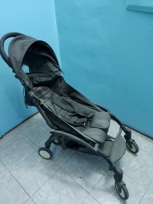 Коляска складная прогулочная