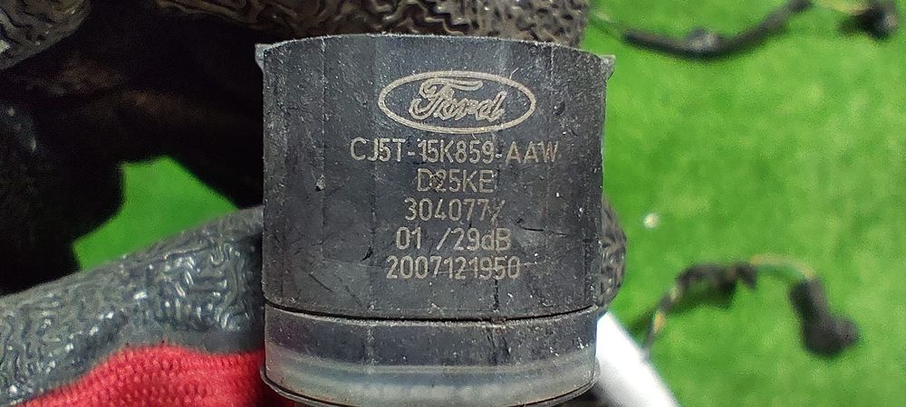 INSTALATIE + SENZORI PARCARE PDC FORD KUGA MK2/ FOCUS MK3 / COD OEM CJ5T-15K859-AAW / CJ5T15K859AAW / 1765448 2012-2019