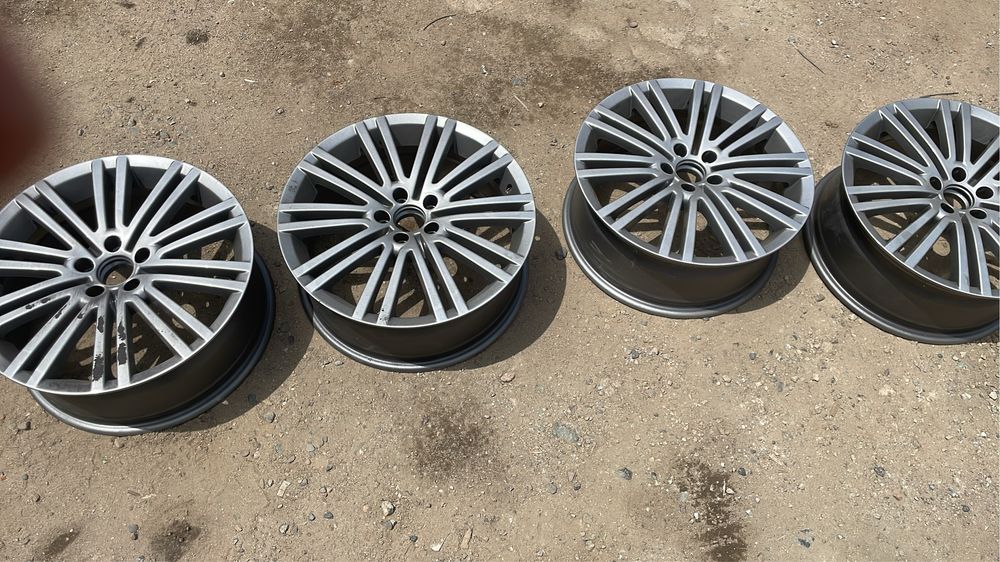 Шины Yokohama в сборе с дисками.