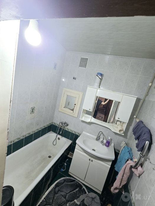 Olmazor tumani 4 xonali uy arendaga