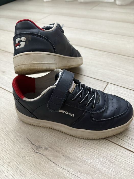 Puma, Nike, Zara 33 и  35