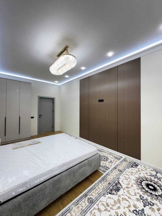 3х комнатная квартира на 5 этаже 97кв/м, в Самарканде