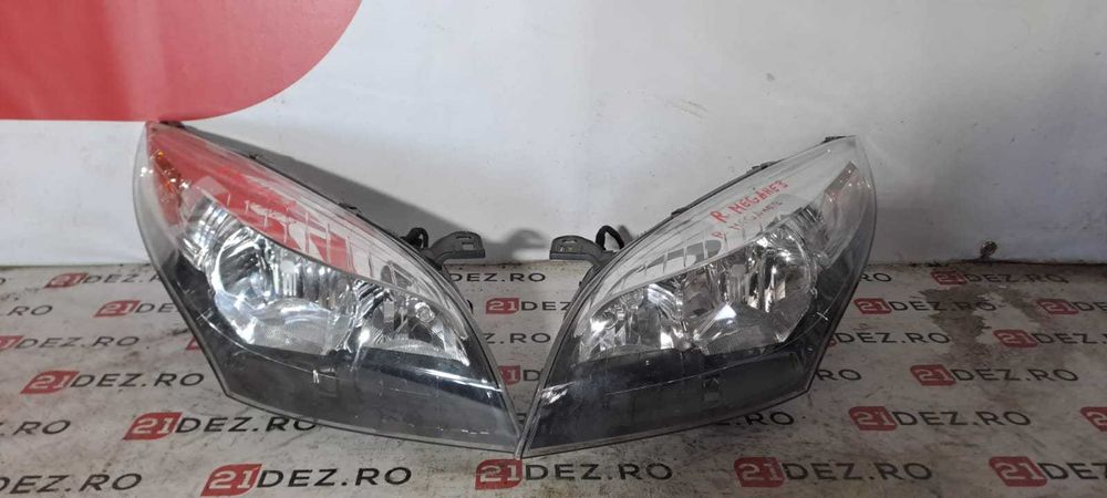 Faruri / Far stanga , far dreapta Renault Megane 3 III 2012 - 2015