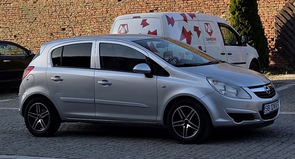 Opel corsa D 1.3 Diesel/An 2008/
