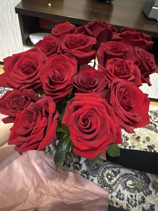 Красн роза 70см 15шт