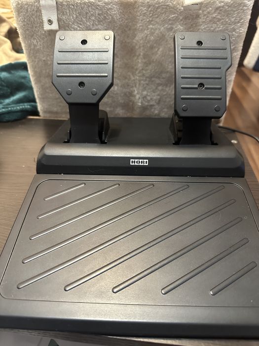 NEGOCIABIL Volan HORI pentru Xbox Series X/S, Xbox One & Windows 11/10