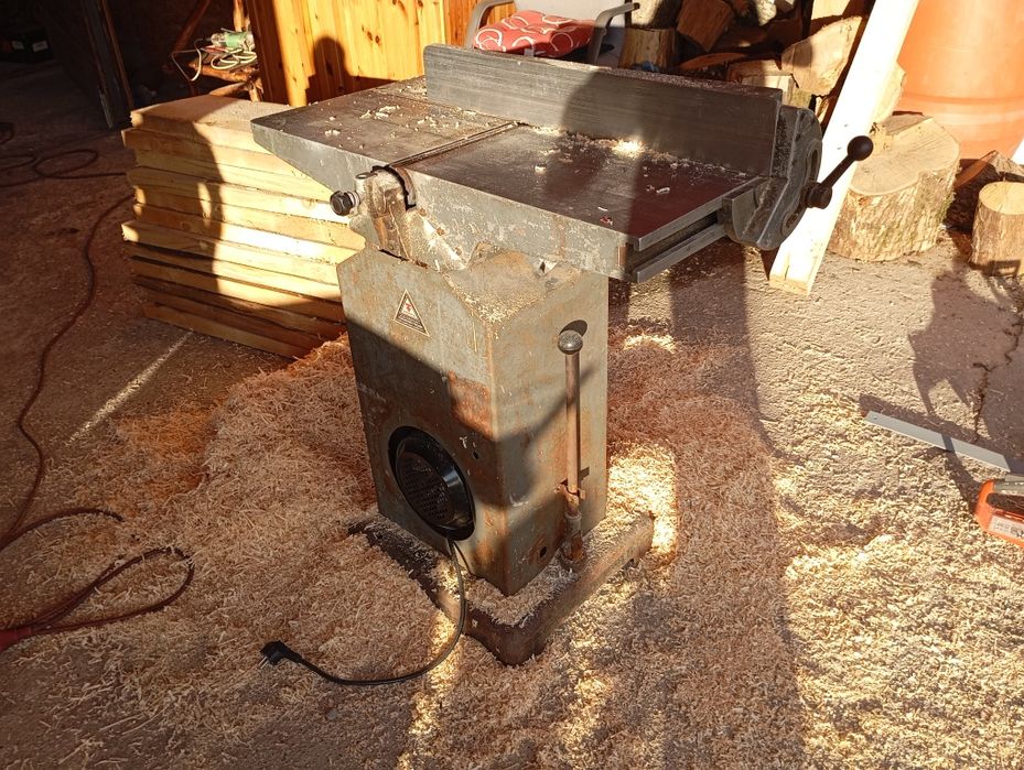 Vând abric monofazic