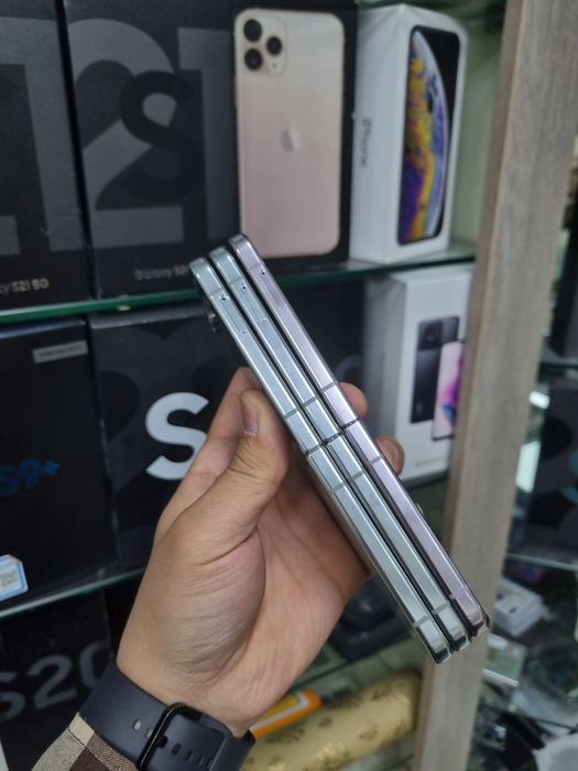 Samsung z flip 5 8/256Gb orginal