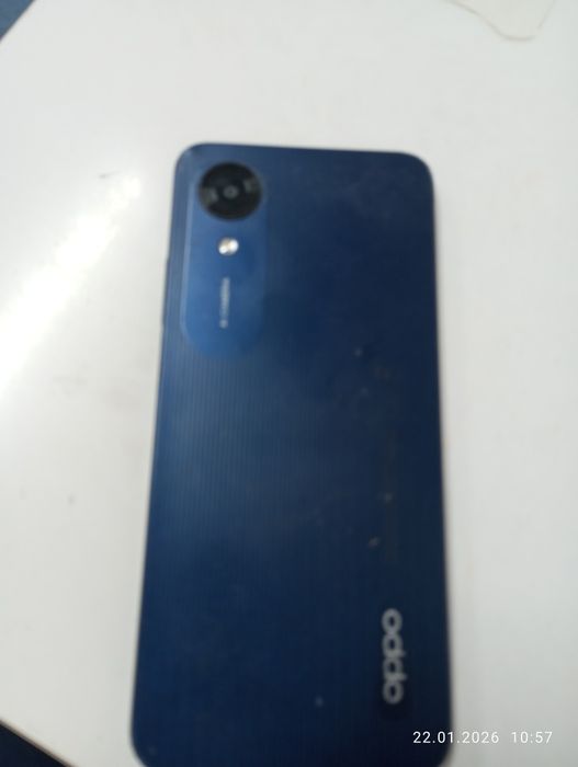 Продам телефон oppo A 17 k