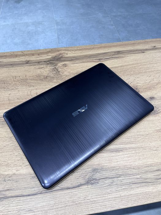 Ноутбук Asus X540M