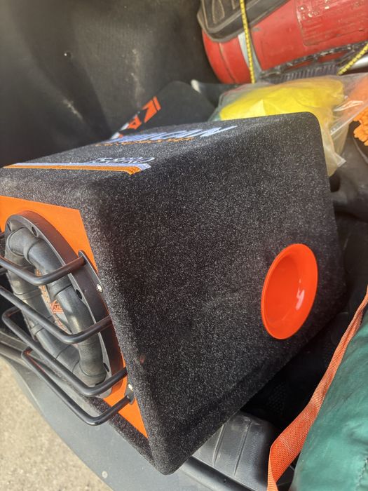 Продам сабвуфер Vulcan-TS8pro