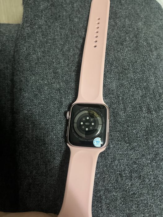 Продам сиарт часы