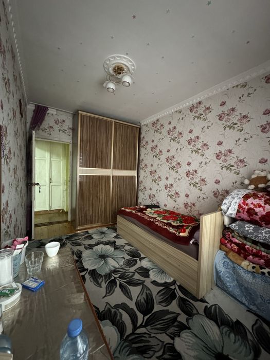 Yakkasaroy Bobur kochasida kv sotiladi 85000$