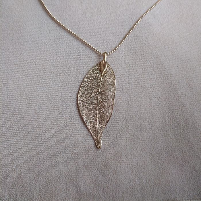 Нежно колие на AVON