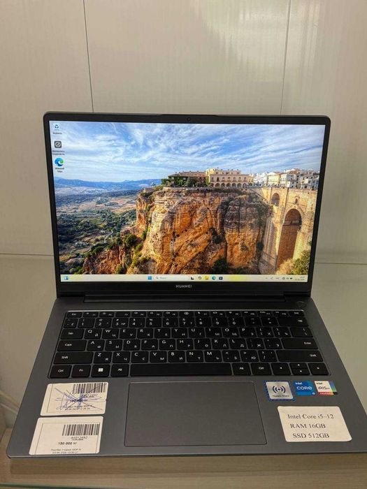 Huawei MateBook D14