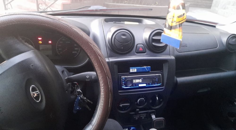 Лада Гранта продам