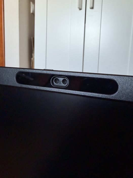 Vand 12 Monitoare Dell pentru conferinte