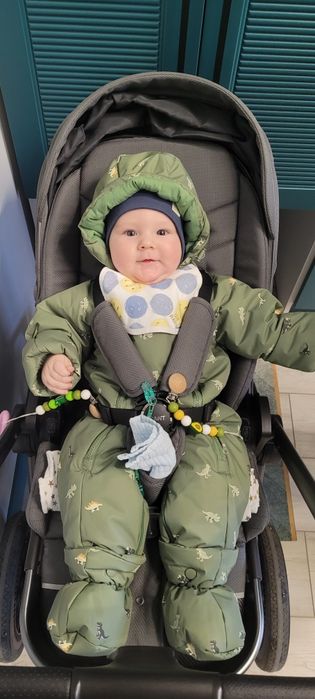 Демисезонный комбинезон трансформер