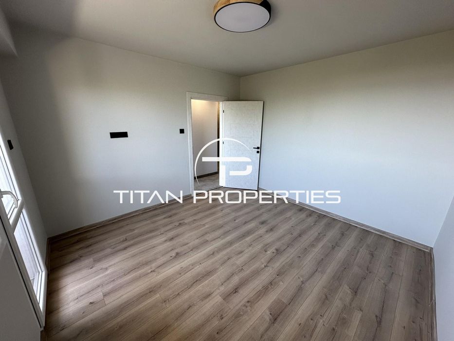 Продава се Двустаен апартамент в Бургас, Изгрев - 62 кв.м за 2444 €/кв.м - Снимка #8