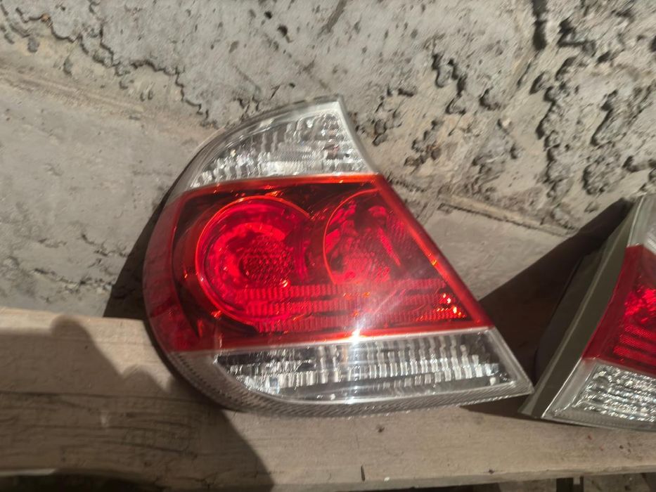 Камри 35 артынғы фонарь.