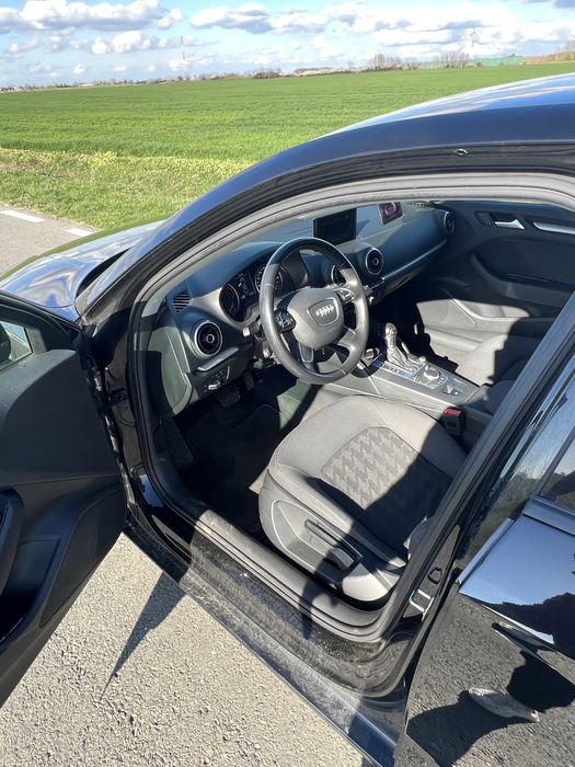 Vand Audi A3 limousine